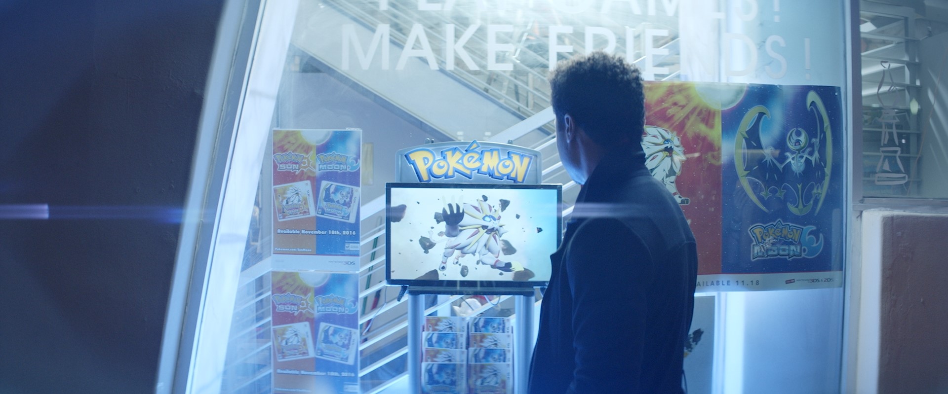 POKEMON — Evolutions still 3