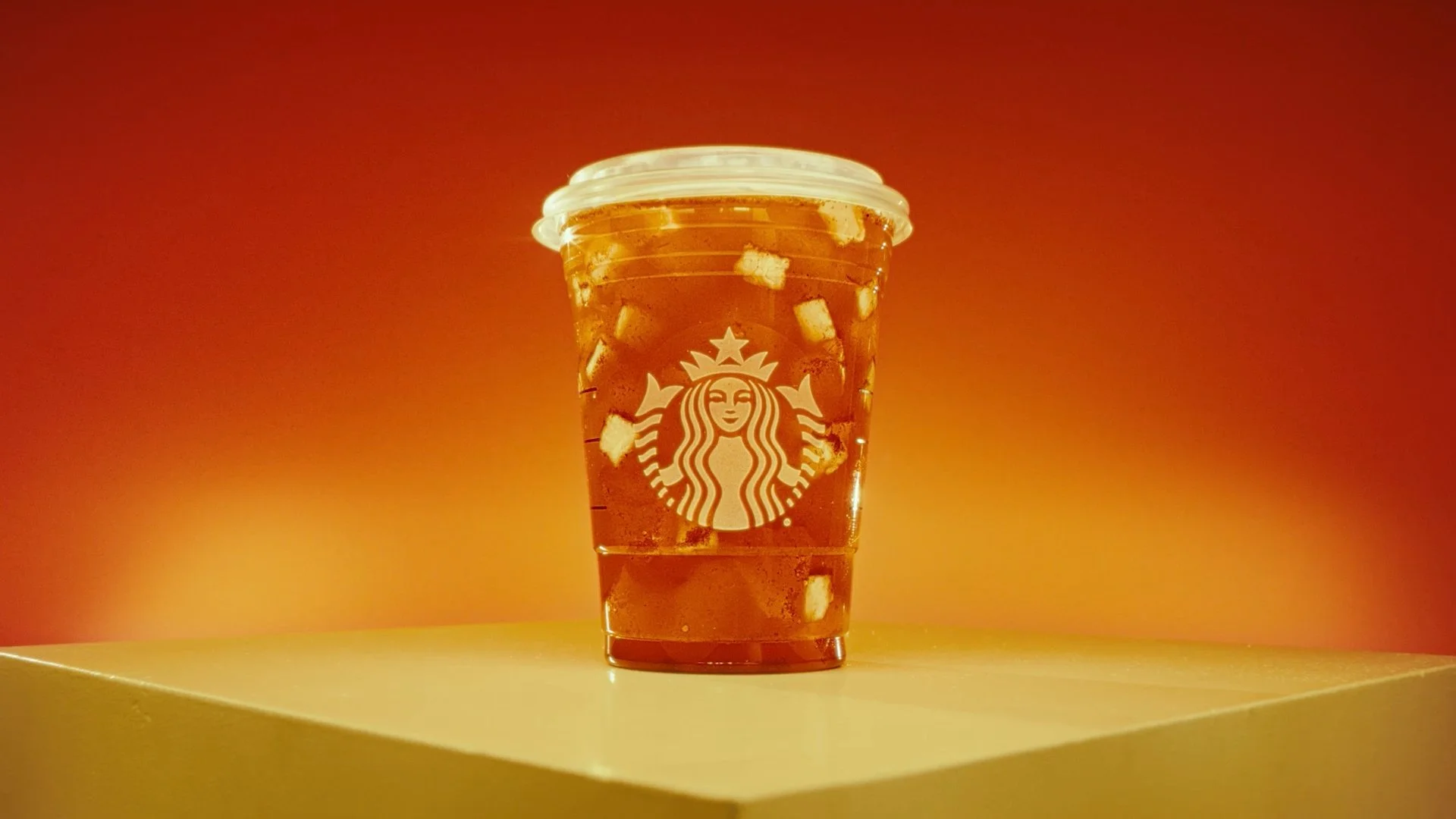 STARBUCKS — Spicy & Sweet still 3